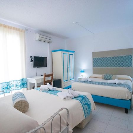 Hotel Canne Al Vento Santa Teresa Gallura Buitenkant foto