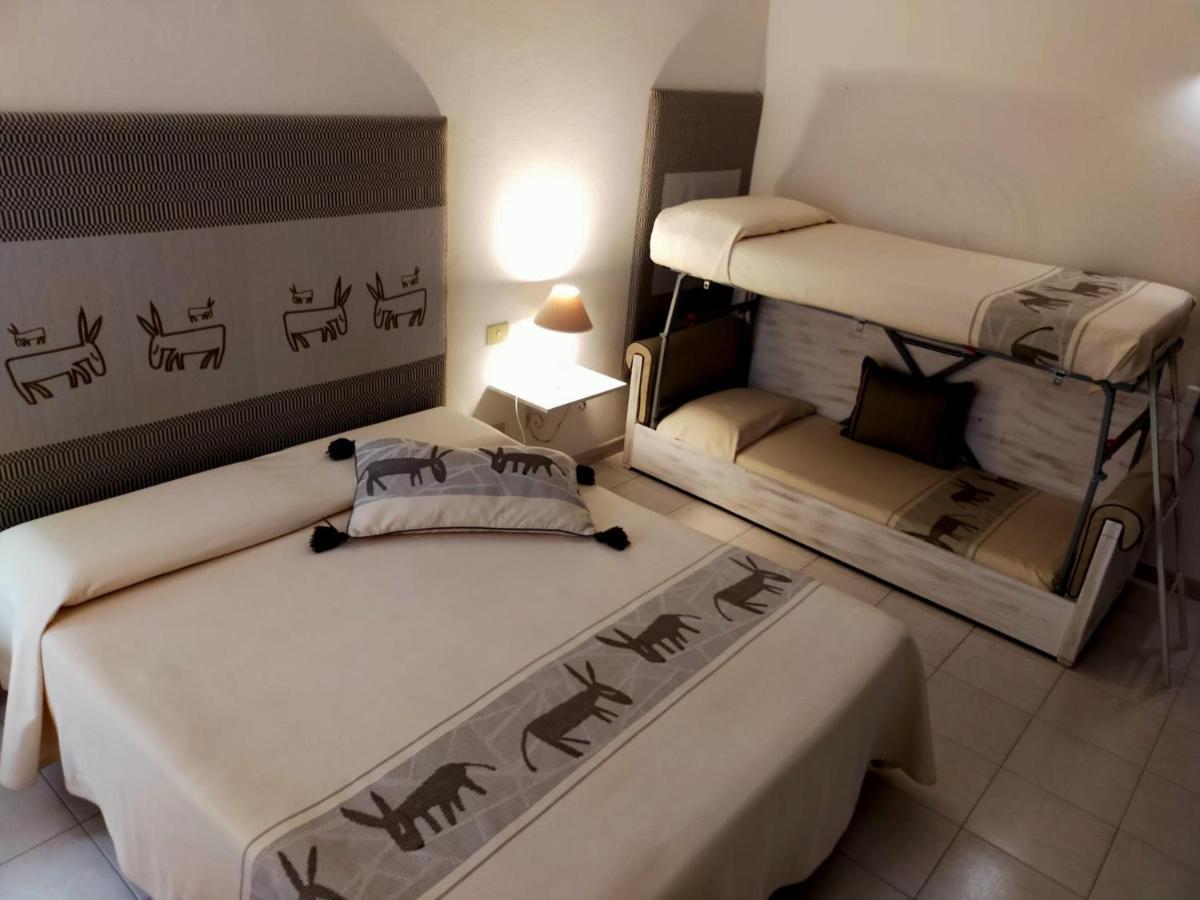 Hotel Canne Al Vento Santa Teresa Gallura Buitenkant foto