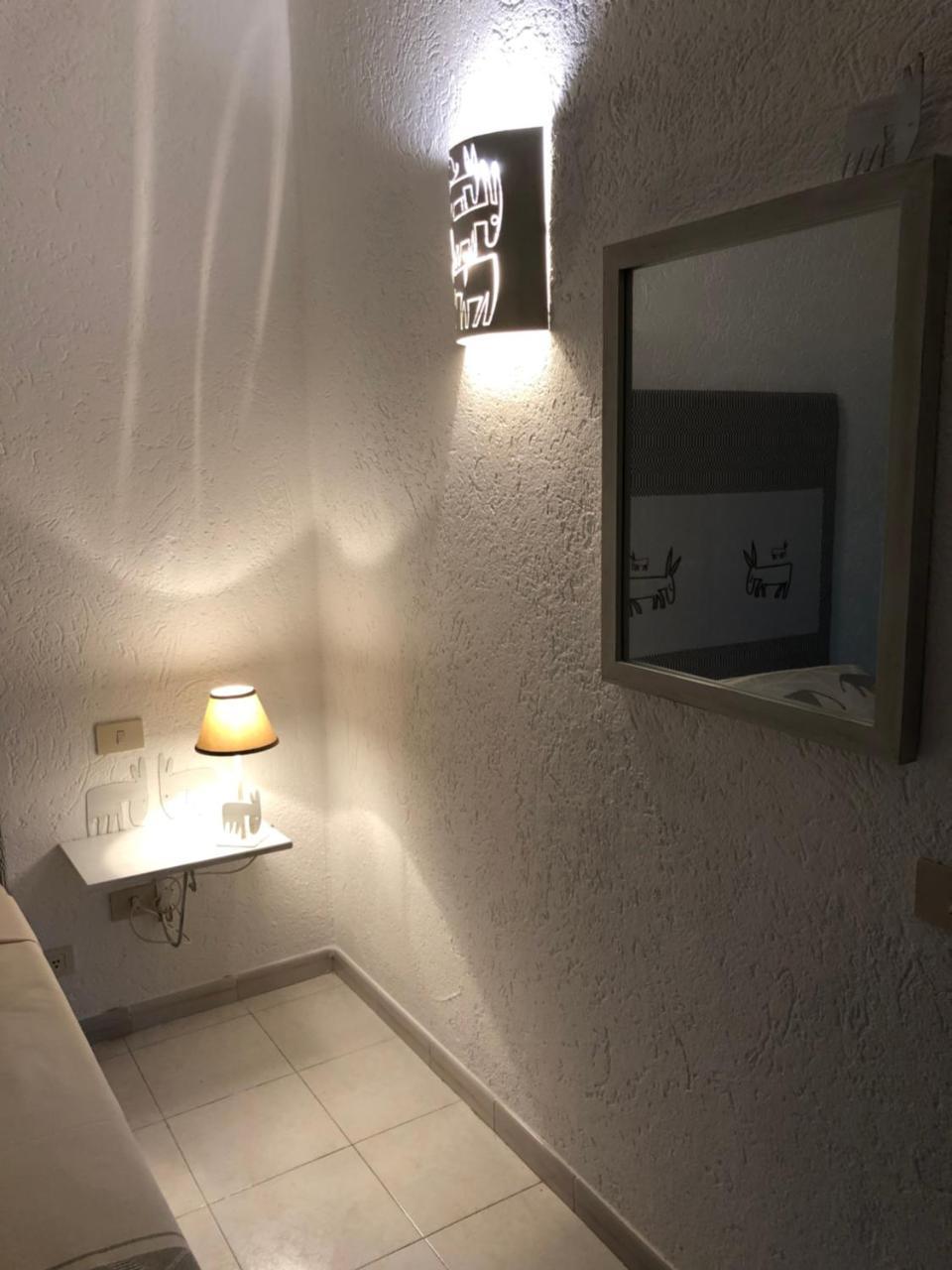 Hotel Canne Al Vento Santa Teresa Gallura Buitenkant foto