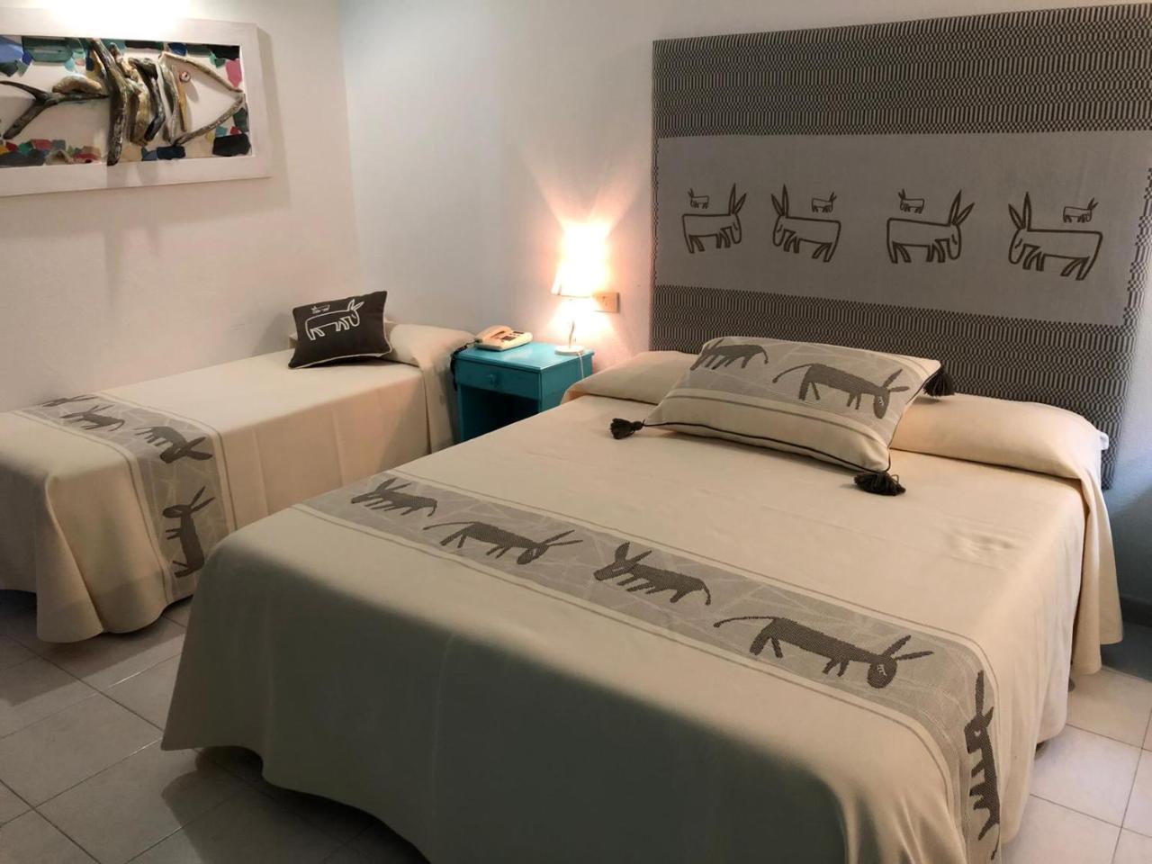Hotel Canne Al Vento Santa Teresa Gallura Buitenkant foto